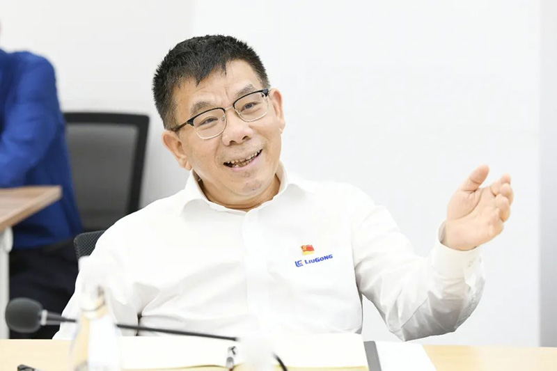 柳州市委書記吳煒率隊到柳工主持召開專題會議