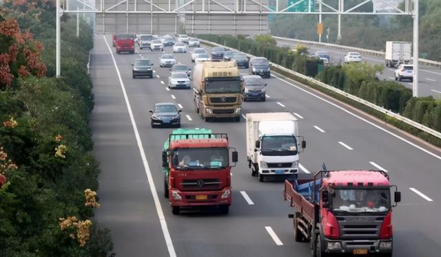 貨車通行
